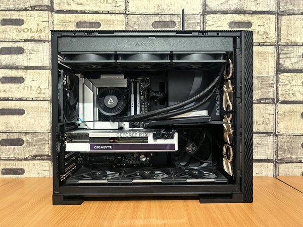 How Can Cloud Computing Enhance UK Hardware Efficiency?